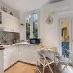 Kella's Apartment *