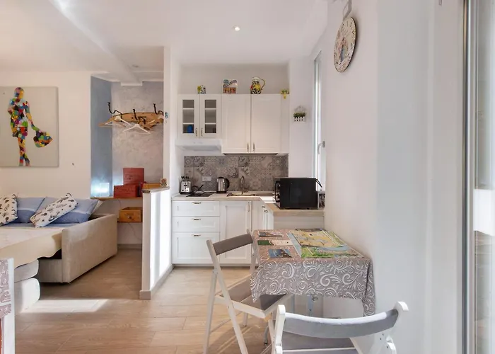 Apartament Kella's *
